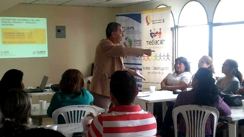 Capacitación en mediación comunitaria realizada por la Fundación Nubeth en Machala
